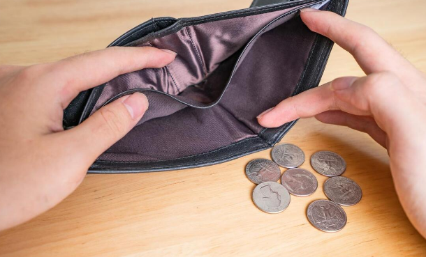 保险定价利率即将从3.5%降到3%，这时该配置保险吗？
